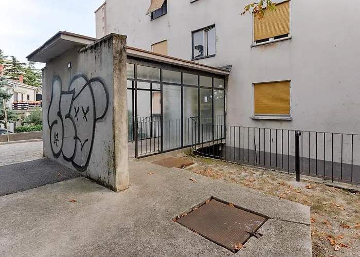 Two Bedroom Paris