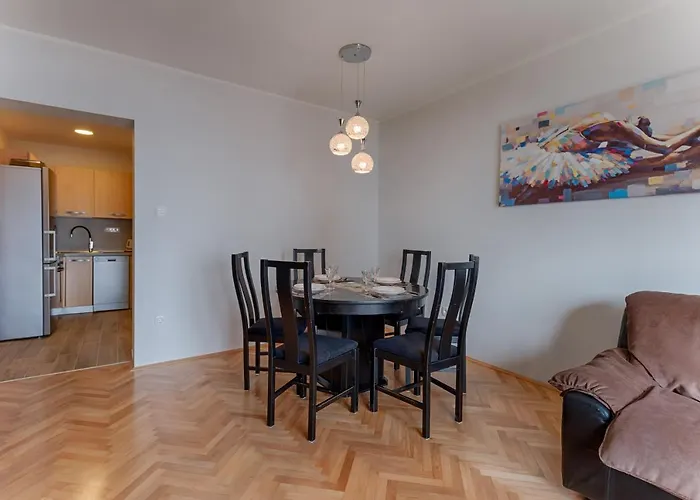 Lejlighed Two Bedroom Paris Rijeka