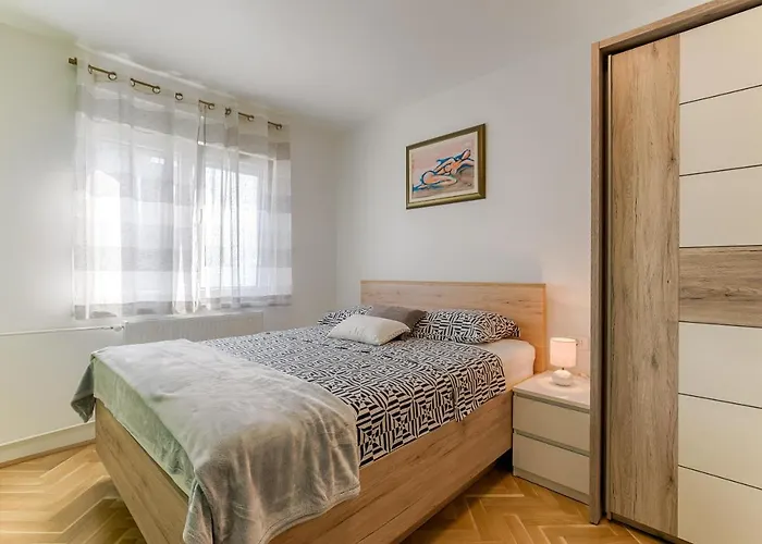 Two Bedroom Paris *